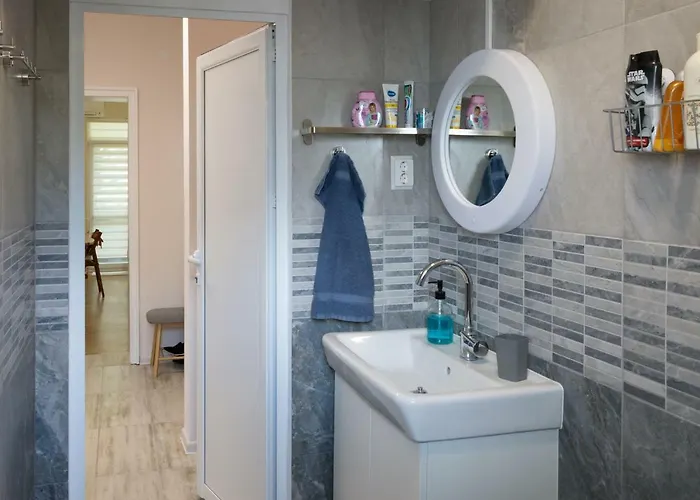 Bright And Cozy 2bd Flat In Centre By Flat Mаnager