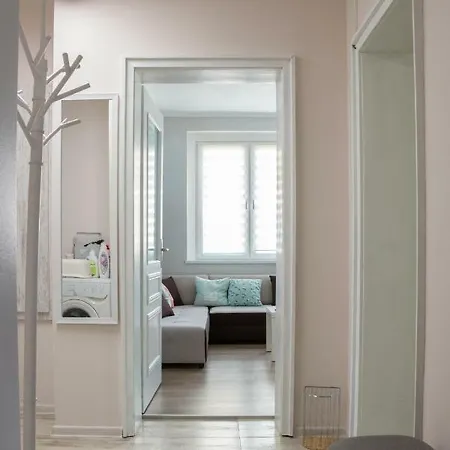 Apartman Bright And Cozy 2bd Flat In Centre By Flat Mаnager *