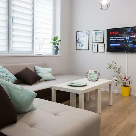 Apartment Bright And Cozy 2bd Flat In Centre By Flat Mаnager Plovdiv