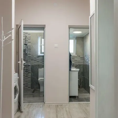Apartman Bright And Cozy 2bd Flat In Centre By Flat Mаnager Plovdiv