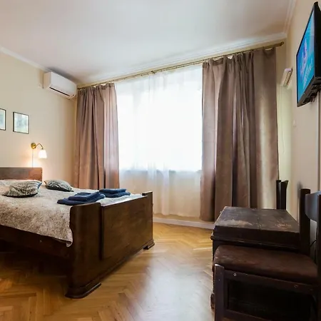 Bright And Cozy 2bd Flat In Centre By Flat Mаnager Plovdiv